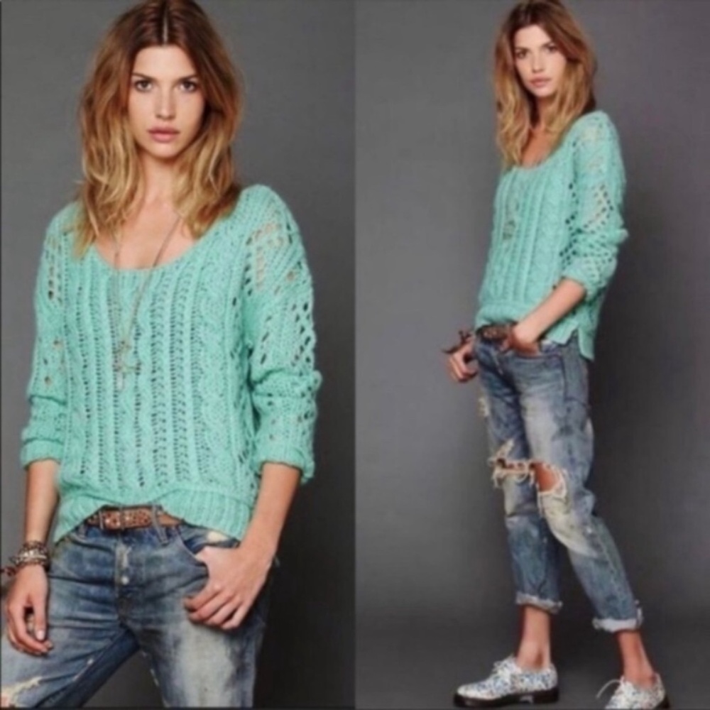 Free People Green Fluff Sweater XS Wool Oversized Chunky Crochet Boho Granny Y2K
